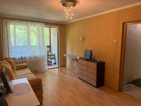 2-к квартира, 1/6 эт., 62м²