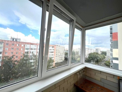 2-к квартира, 8/21 эт., 42м²