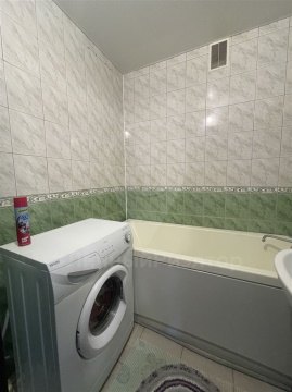 2-к квартира, 6/9 эт., 50м²