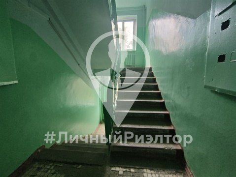 1-к квартира, 4/9 эт., 32м²