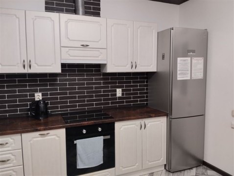 1-к квартира, 15/17 эт., 50м²