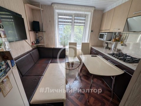 2-к квартира, 3/5 эт., 53м²