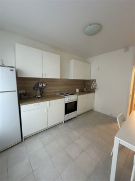 1-к квартира, 13/25 эт., 38м²