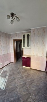 2-к квартира, 2/10 эт., 62м²