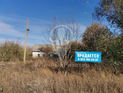 Дом 24м², участок 10 сот.