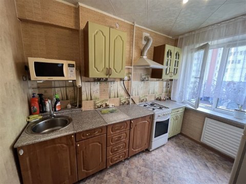 3-к квартира, 5/9 эт., 63м²