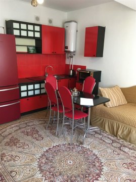 2-к квартира, 2/5 эт., 52м²