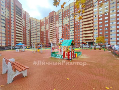 2-к квартира, 13/15 эт., 80м²