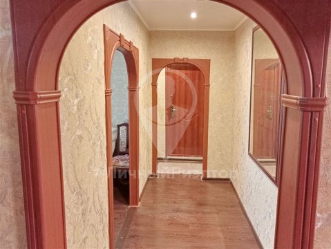 3-к квартира, 2/10 эт., 66м²