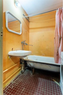 3-к квартира, 14/17 эт., 73м²