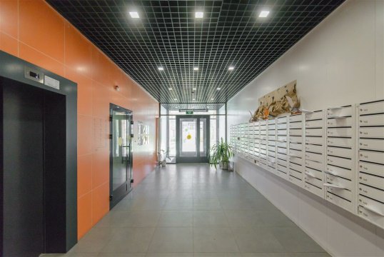3-к квартира, 8/17 эт., 92м²