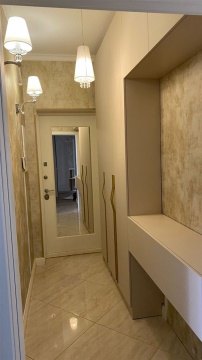 4-к квартира, 2/3 эт., 144м²