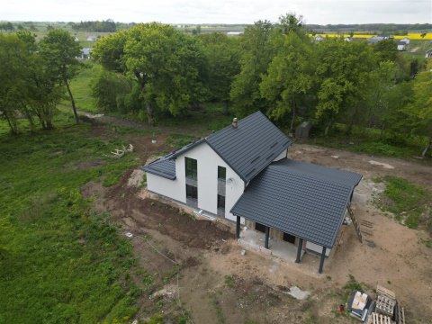 Дом 250м², участок 12 сот.