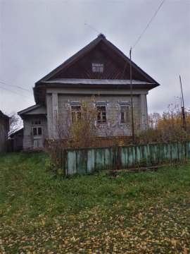 Дом 60м², участок 50 сот.