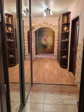 3-к квартира, 2/17 эт., 85м²