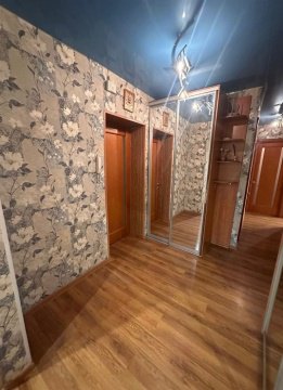3-к квартира, 6/9 эт., 62м²