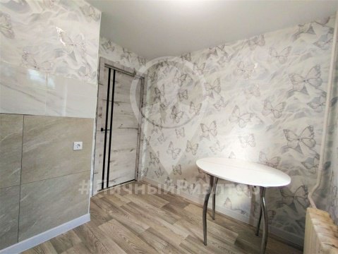 3-к квартира, 6/9 эт., 61м²