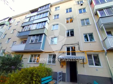2-к квартира, 3/5 эт., 43м²