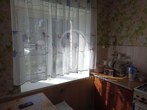 1-к квартира, 1/2 эт., 32м²