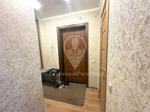 1-к квартира, 10/10 эт., 32м²