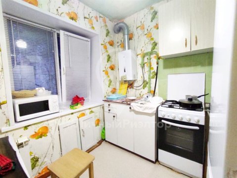 2-к квартира, 5/5 эт., 44м²