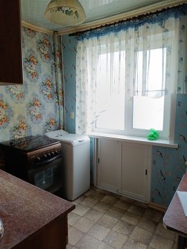 3-к квартира, 4/5 эт., 59м²