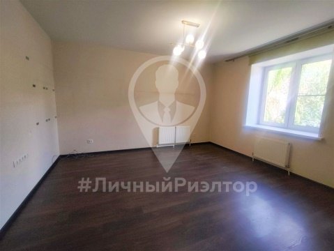 2-к квартира, 1/4 эт., 65м²