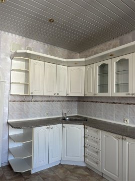 2-к квартира, 3/5 эт., 70м²