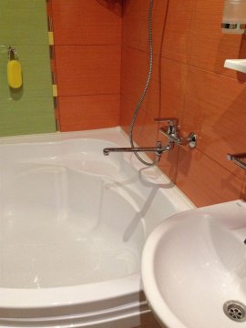 2-к квартира, 1/5 эт., 46м²