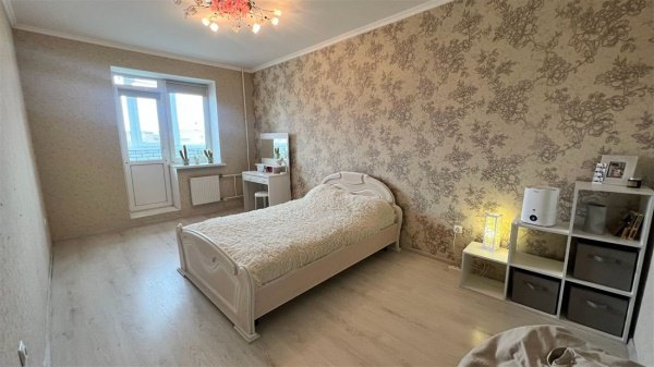 2-к квартира, 5/7 эт., 56м²