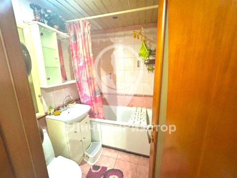 3-к квартира, 1/5 эт., 43м²