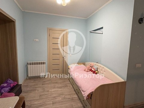 2-к квартира, 10/15 эт., 90м²