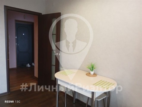 1-к квартира, 10/10 эт., 41м²