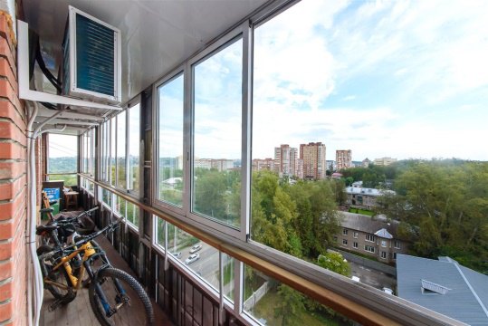 2-к квартира, 10/10 эт., 66м²