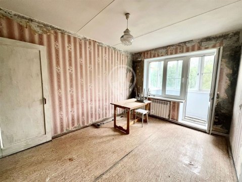2-к квартира, 3/3 эт., 48м²