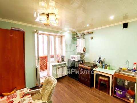 2-к квартира, 5/5 эт., 54м²