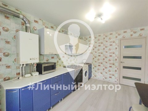 1-к квартира, 8/10 эт., 39м²