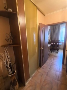 3-к квартира, 2/17 эт., 85м²