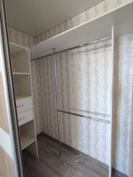 1-к квартира, 10/10 эт., 40м²
