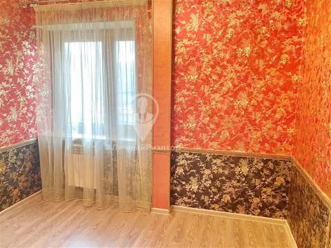 3-к квартира, 4/5 эт., 43м²