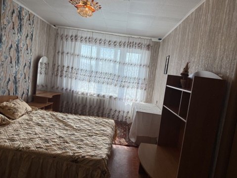 2-к квартира, 1/2 эт., 64м²