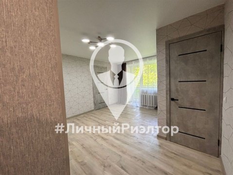 2-к квартира, 2/4 эт., 43м²