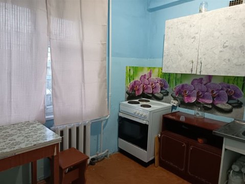 2-к квартира, 4/5 эт., 36м²