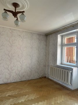 2-к квартира, 3/5 эт., 70м²
