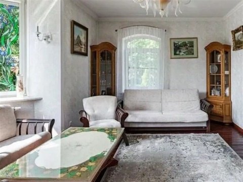 Дом 170м², участок 8 сот.