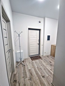 2-к квартира, 4/9 эт., 54м²