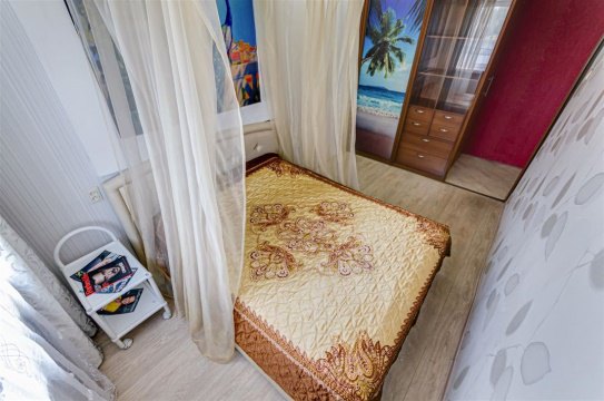 2-к квартира, 4/5 эт., 55м²