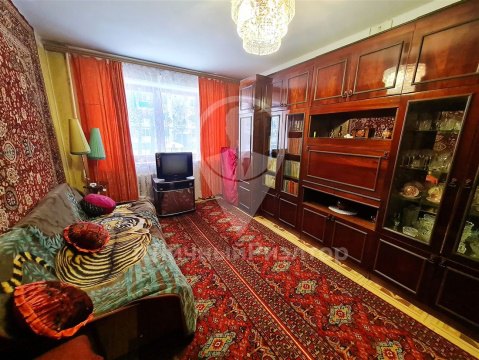 4-к квартира, 1/5 эт., 62м²