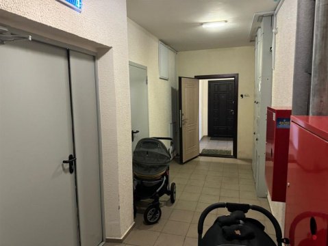 2-к квартира, 16/17 эт., 67м²