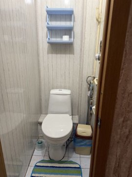 2-к квартира, 1/2 эт., 64м²